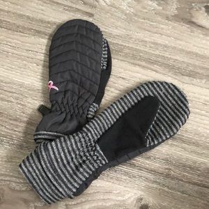 Running room mitts